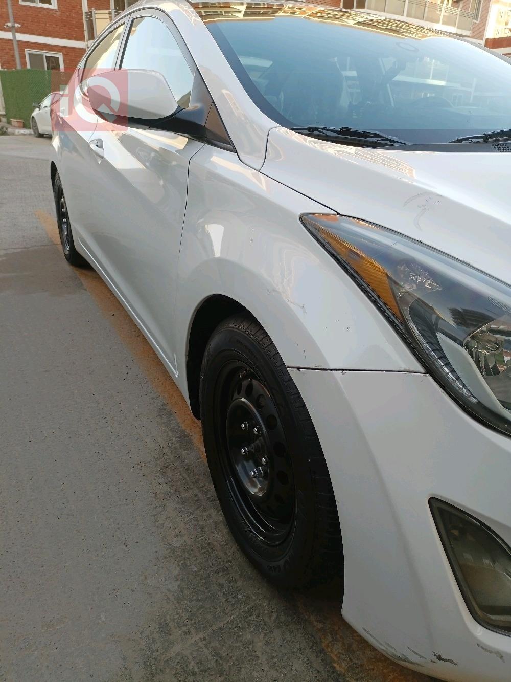 هیوندای ئەلەنترا
